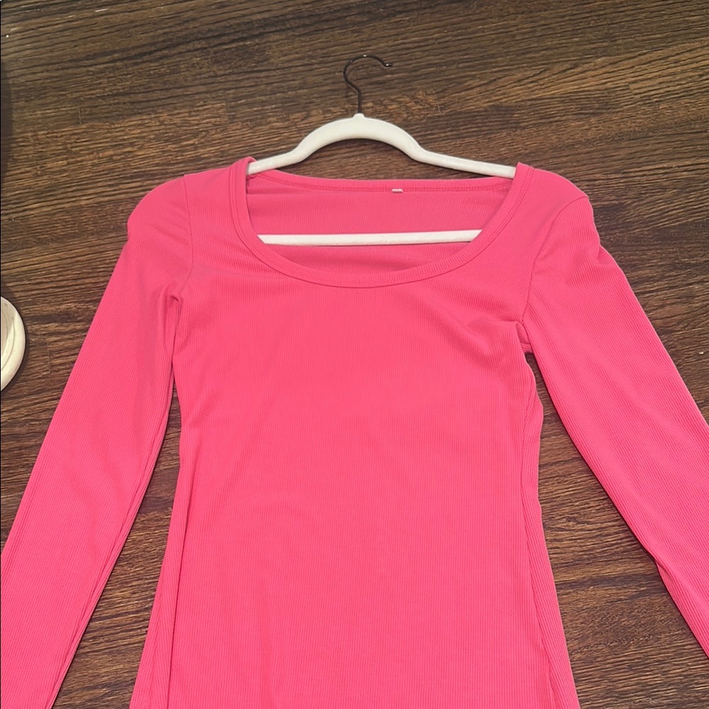 Women's Pink Long Sleeve Top